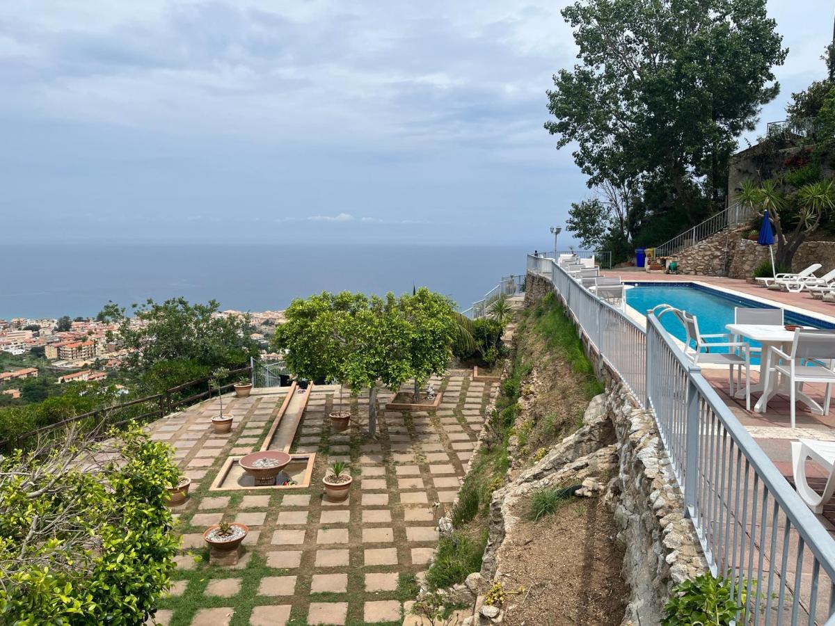 Villa Del Conte Drapia Ngoại thất bức ảnh